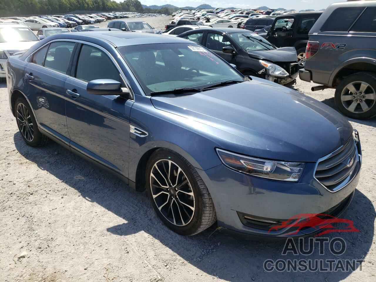 FORD TAURUS 2018 - 1FAHP2E81JG113155