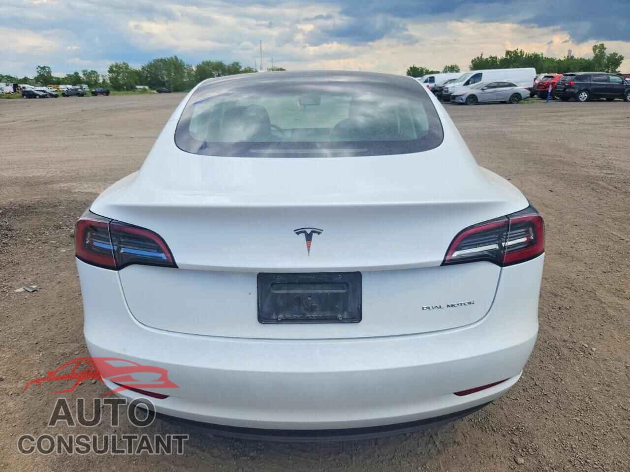 TESLA MODEL 3 2023 - LRW3E1EB2PC850216