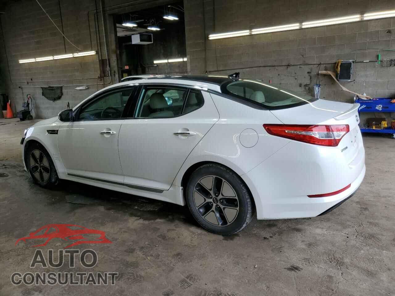 KIA OPTIMA 2011 - KNAGM4AD3B5000251