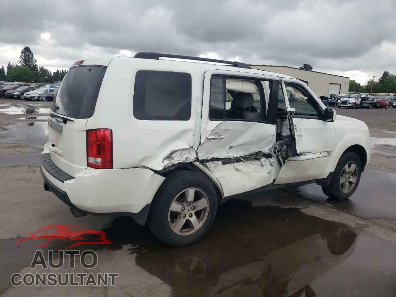 HONDA PILOT 2010 - 5FNYF3H44AB007742