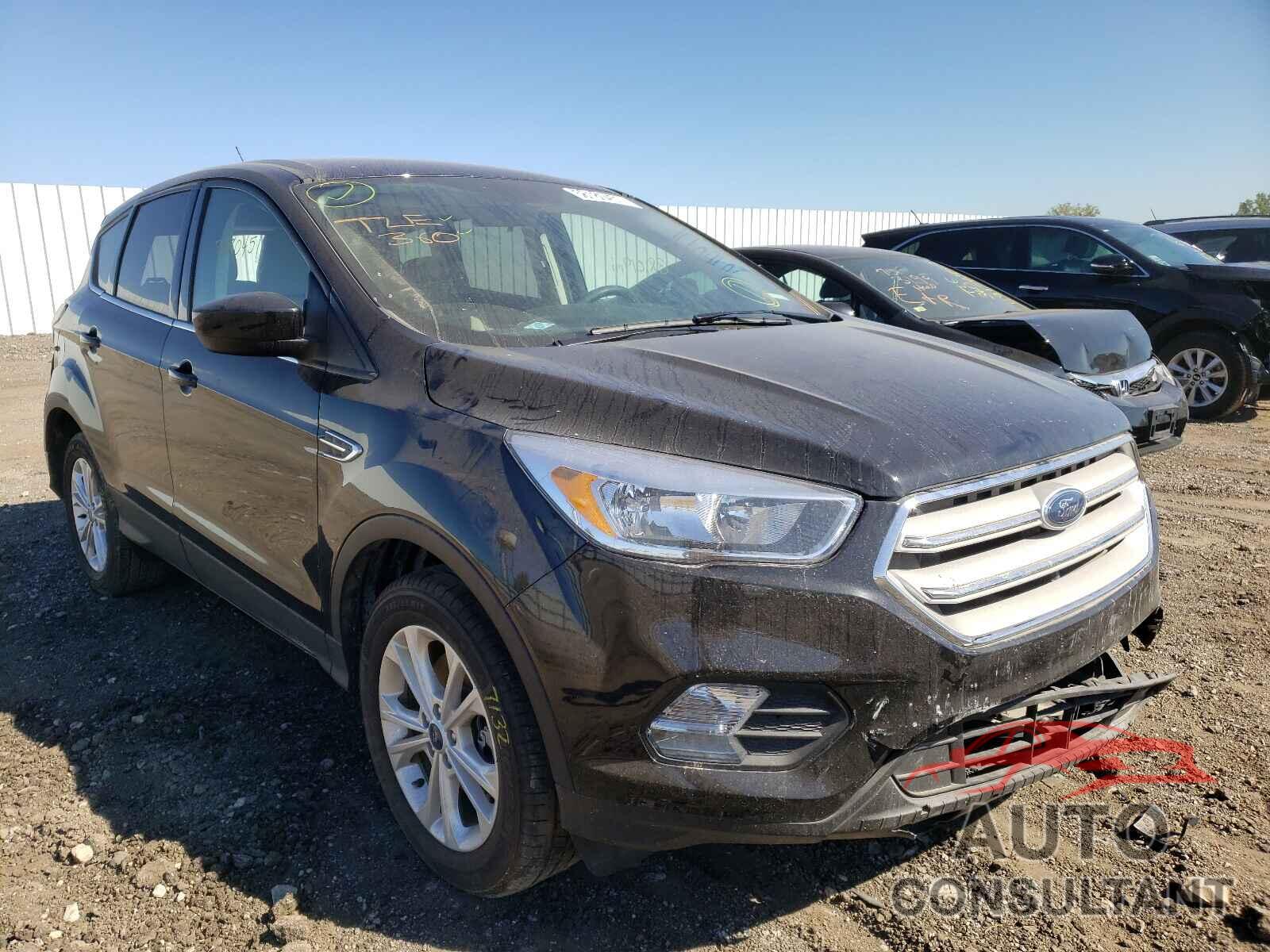 FORD ESCAPE 2019 - 1FMCU9GD3KUB14211