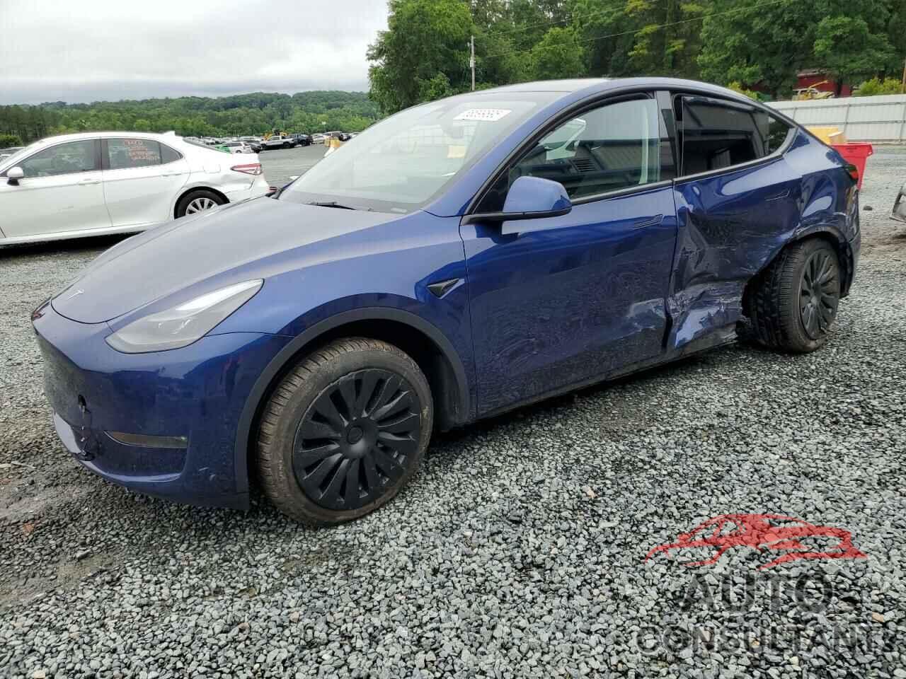 TESLA MODEL Y 2024 - 7SAYGDEE2RA246685