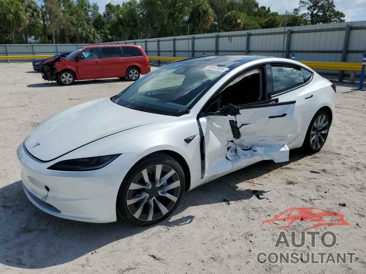 TESLA MODEL 3 2024 - 5YJ3E1EA2RF748978