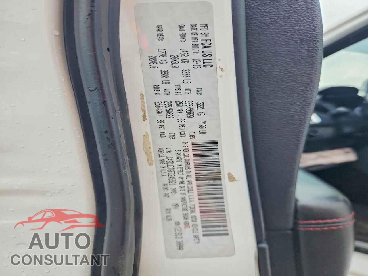 DODGE DURANGO 2015 - 1C4SDJCT6FC245921