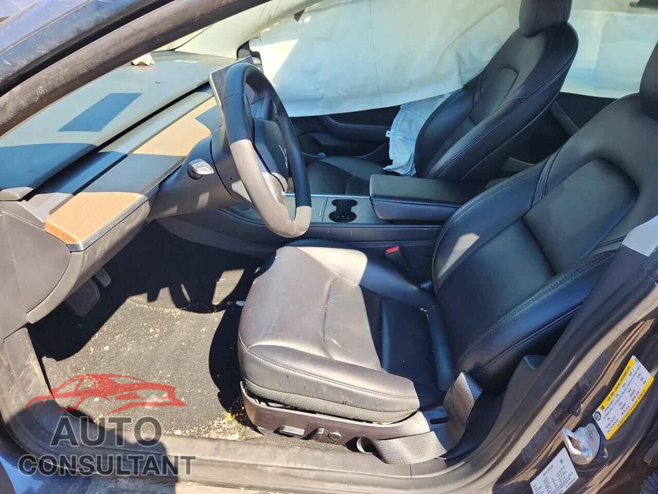 TESLA MODEL 3 2022 - 5YJ3E1EB5NF203571