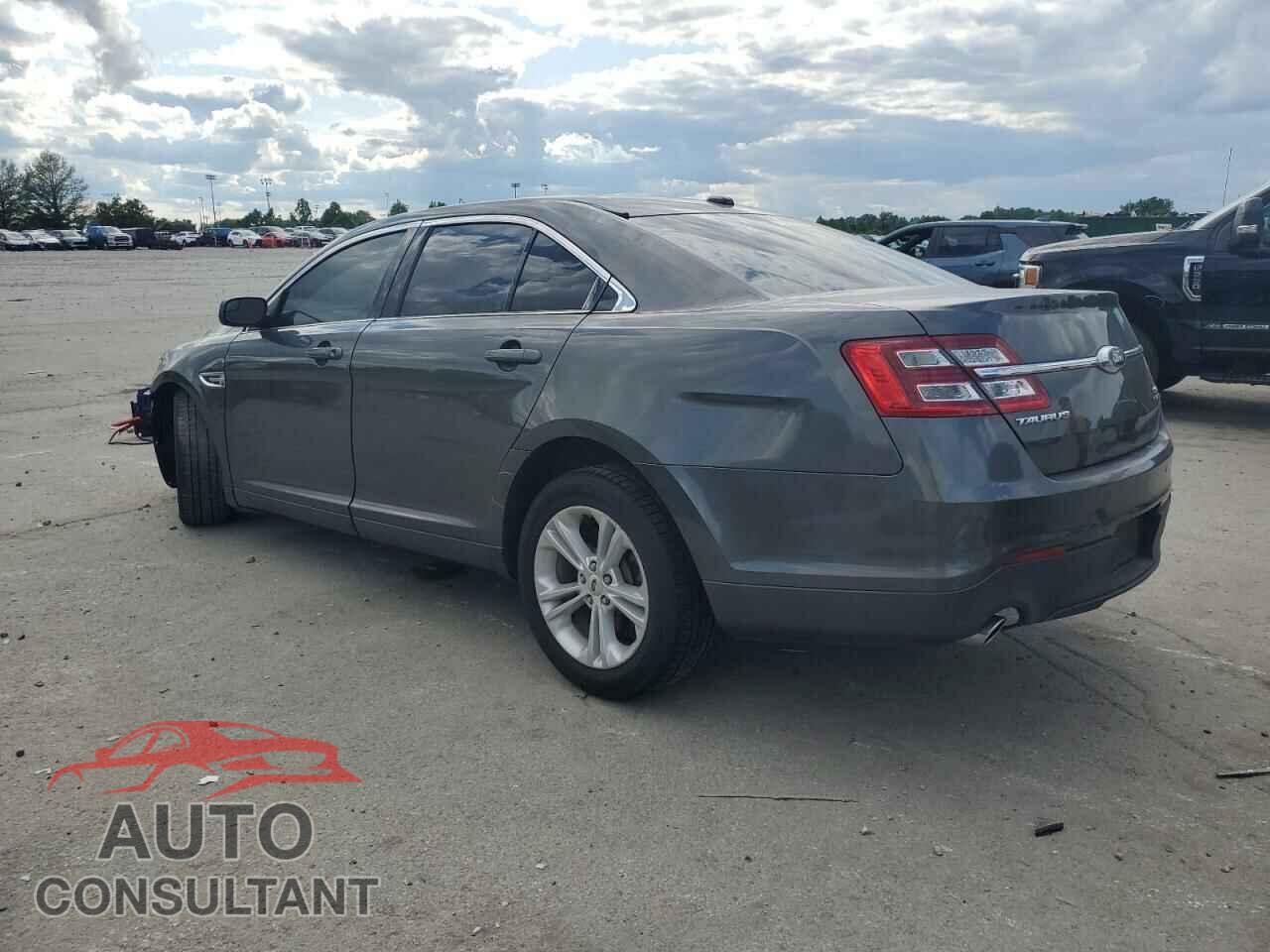 FORD TAURUS 2018 - 1FAHP2E8XJG137325