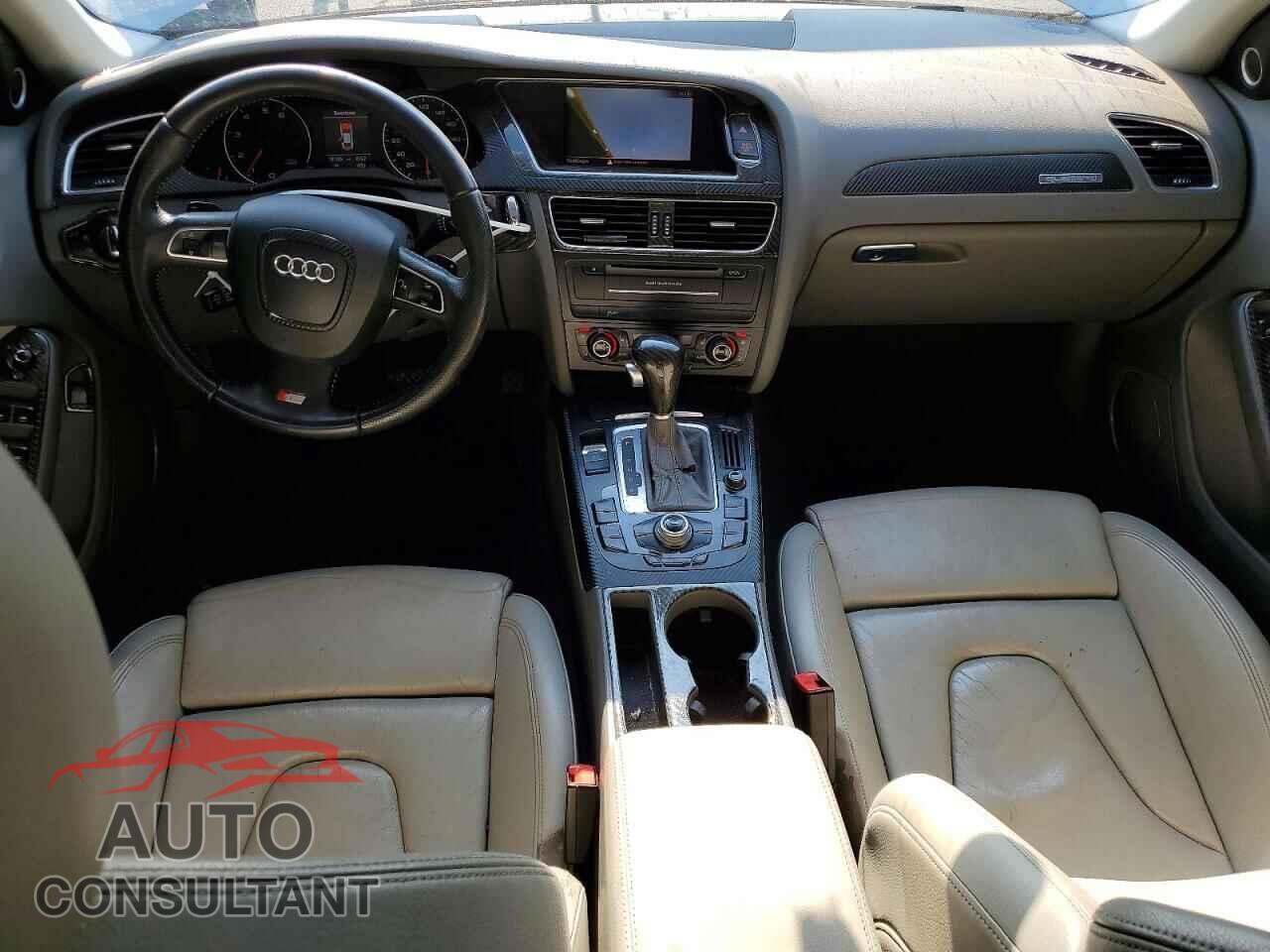 AUDI A4 2012 - WAUFFAFL8CA097492