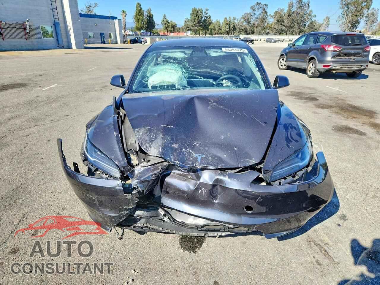 TESLA MODEL 3 2024 - 5YJ3E1EA2RF725569