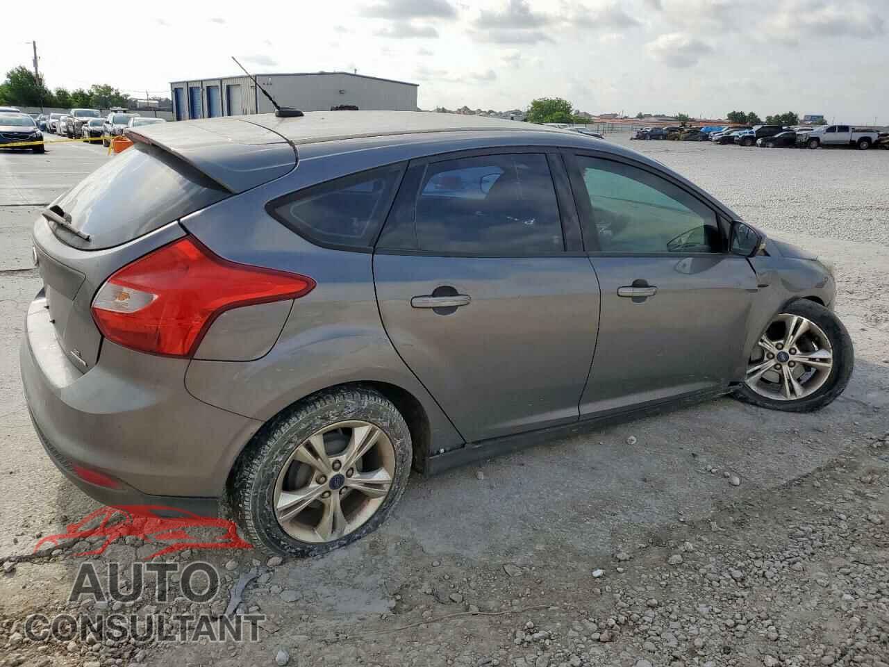 FORD FOCUS 2014 - 1FADP3K22EL161507