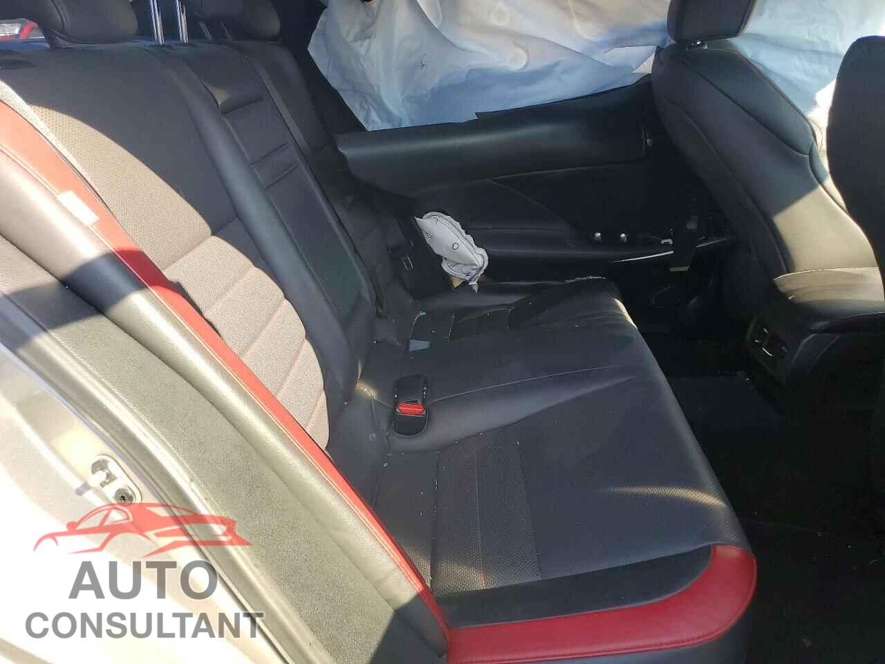 LEXUS IS 2019 - JTHBA1D22K5098427