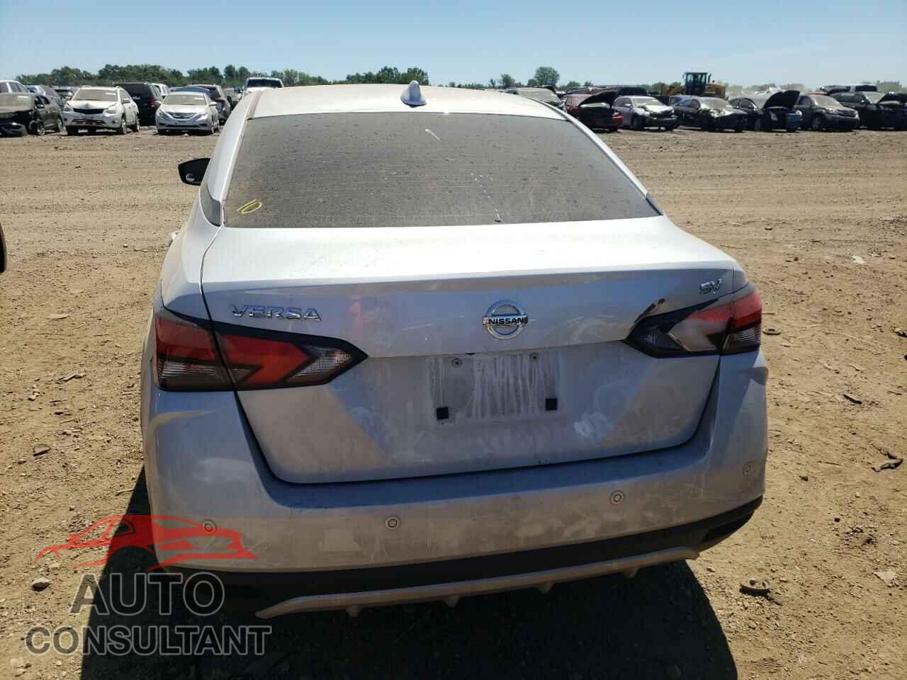 NISSAN VERSA 2021 - 3N1CN8EVXML853342