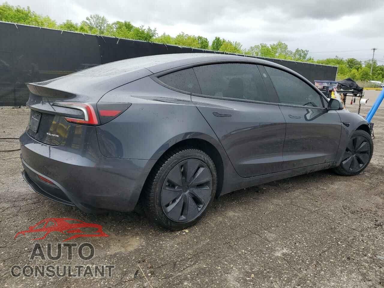 TESLA MODEL 3 2024 - 5YJ3E1EB3RF721930