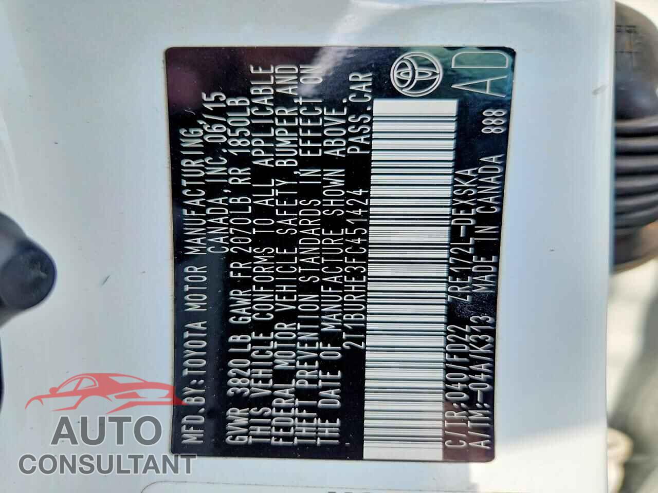 TOYOTA COROLLA 2015 - 2T1BURHE3FC451424