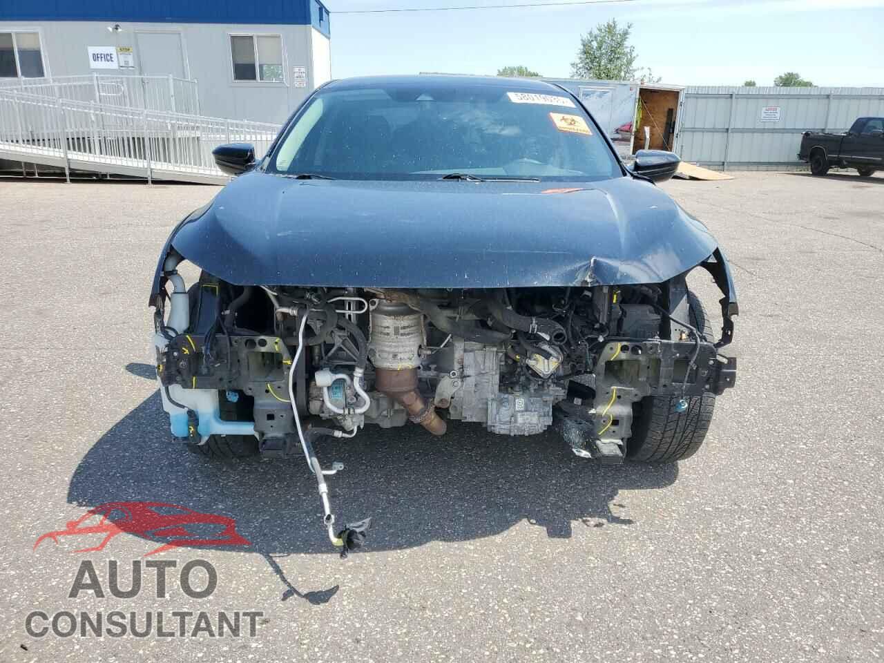 HONDA CIVIC 2019 - 2HGFC2F63KH555694