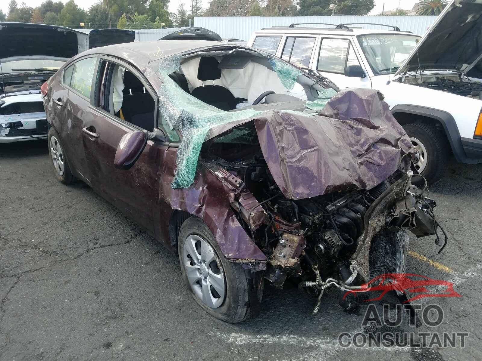 KIA FORTE 2017 - 3KPFK4A76HE120959