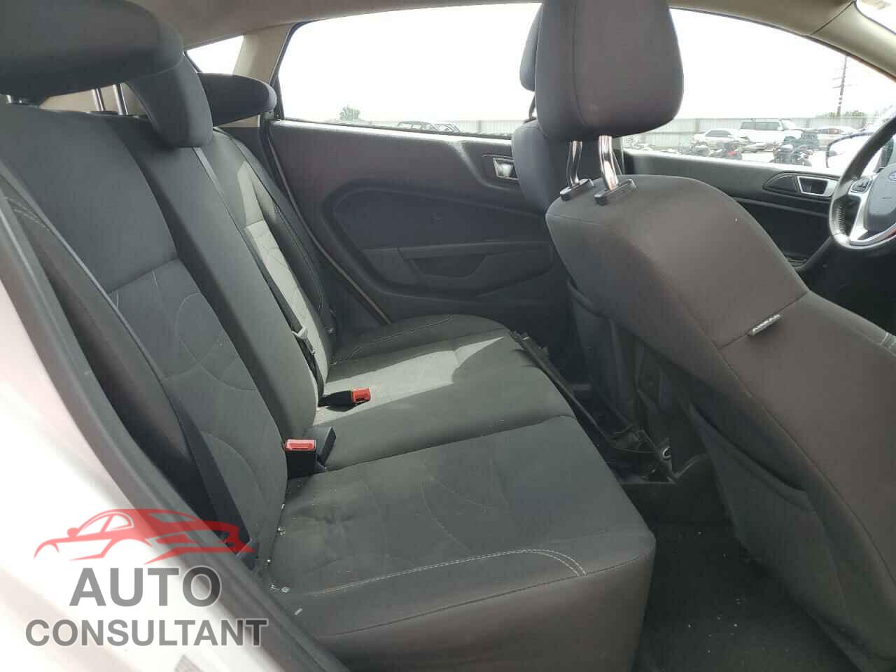 FORD FIESTA 2016 - 3FADP4EJ7GM169273