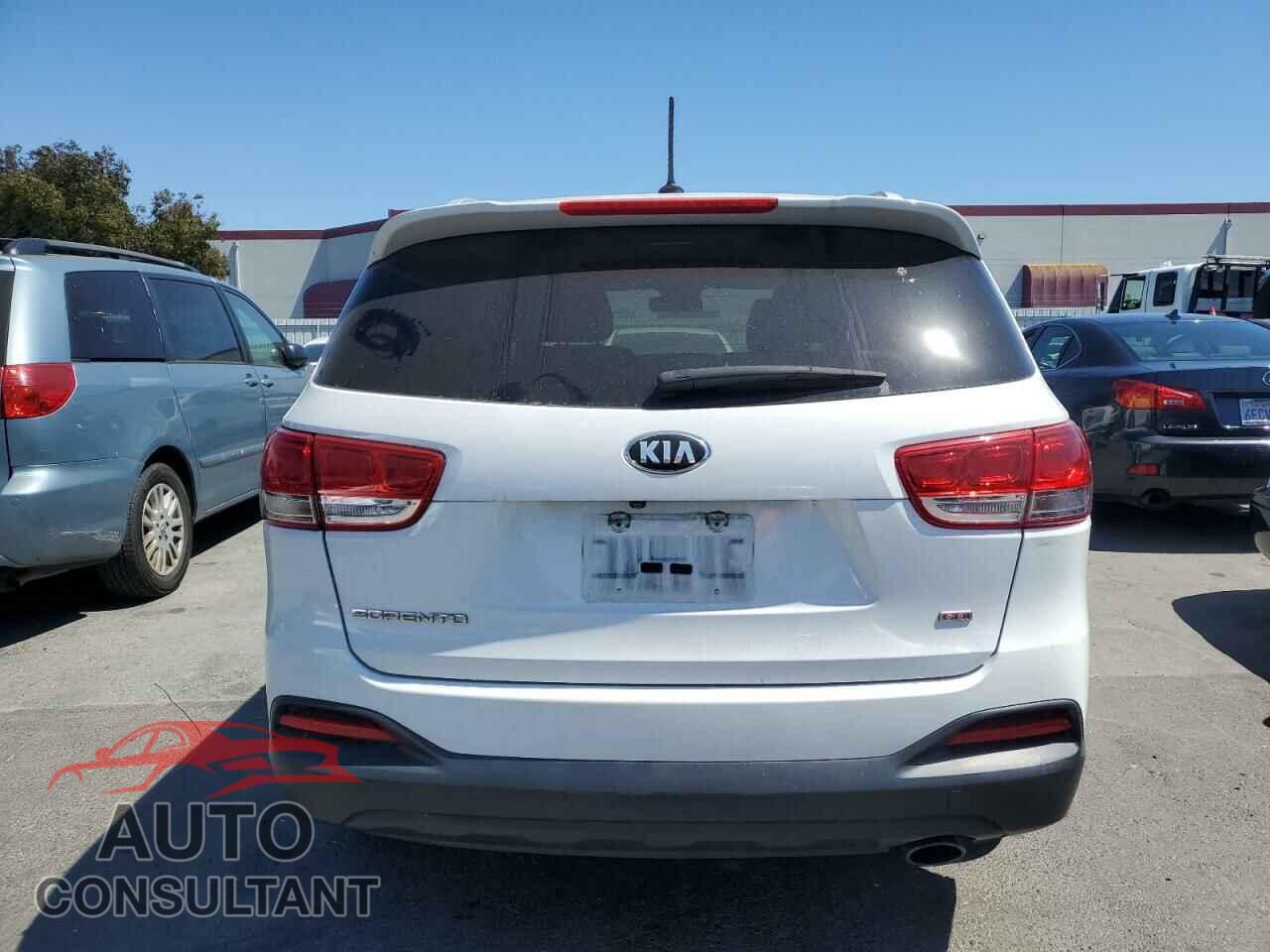 KIA SORENTO 2016 - 5XYPG4A39GG170498