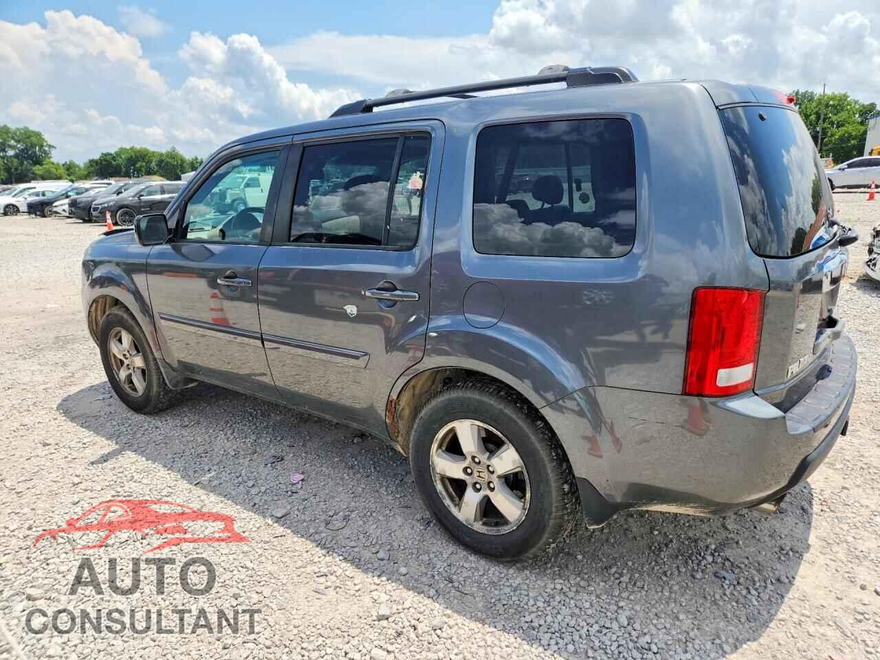 HONDA PILOT 2010 - 5FNYF4H52AB004966