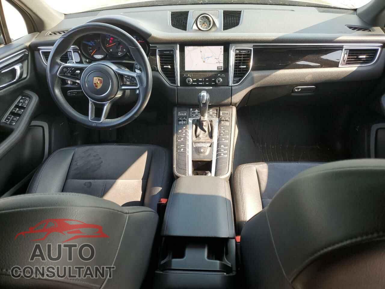 PORSCHE MACAN 2017 - WP1AA2A58HLB06826