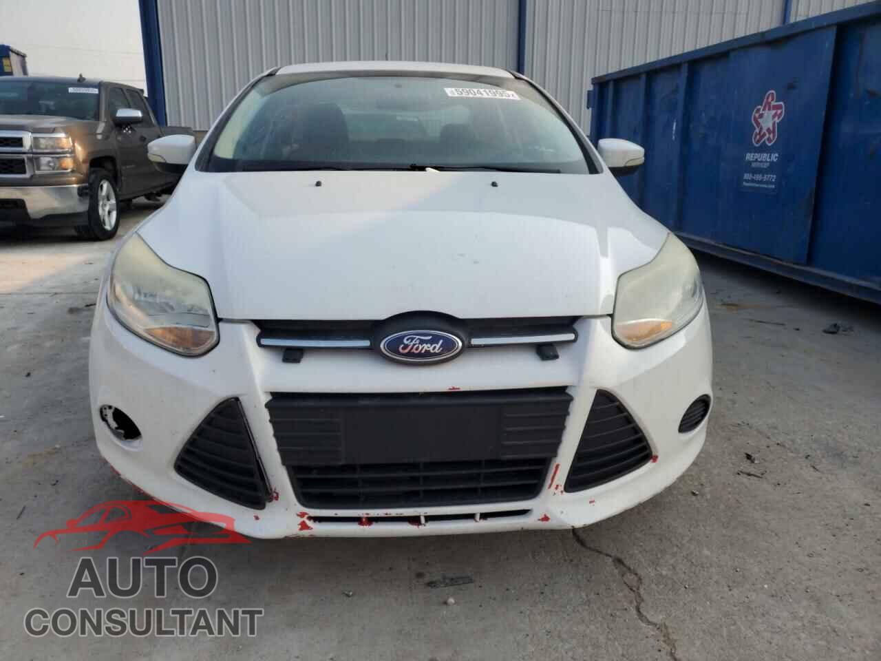 FORD FOCUS 2014 - 1FADP3F24EL146596