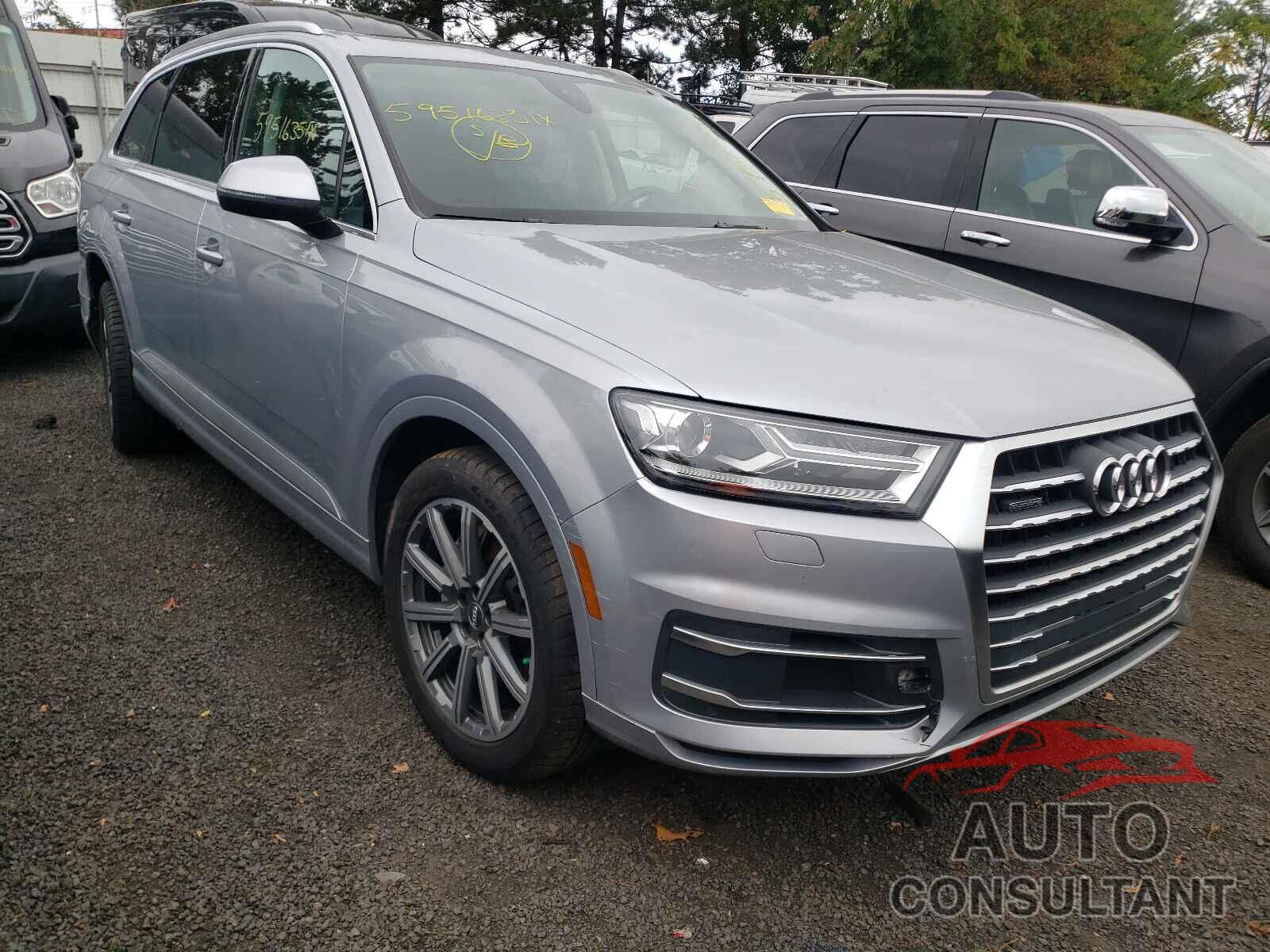 AUDI Q7 2018 - WA1LHAF74JD038674