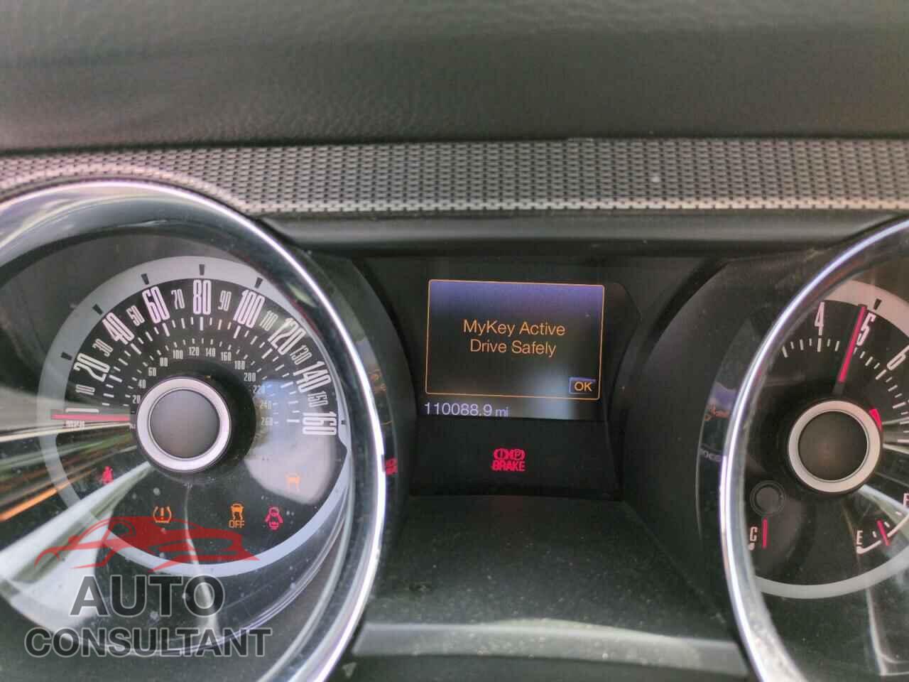 FORD MUSTANG 2013 - 1ZVBP8CF7D5264275