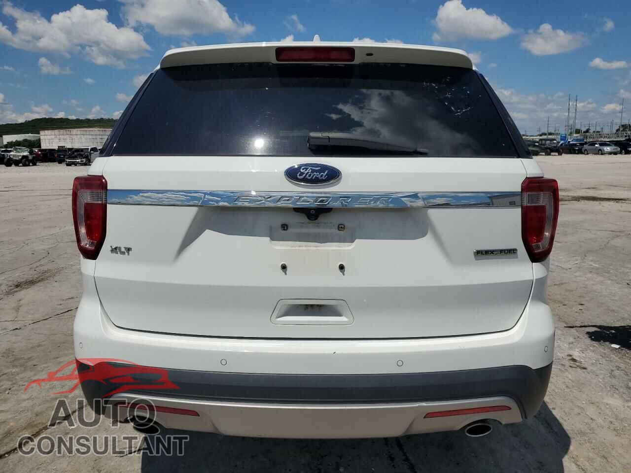 FORD EXPLORER 2016 - 1FM5K7D81GGD27013