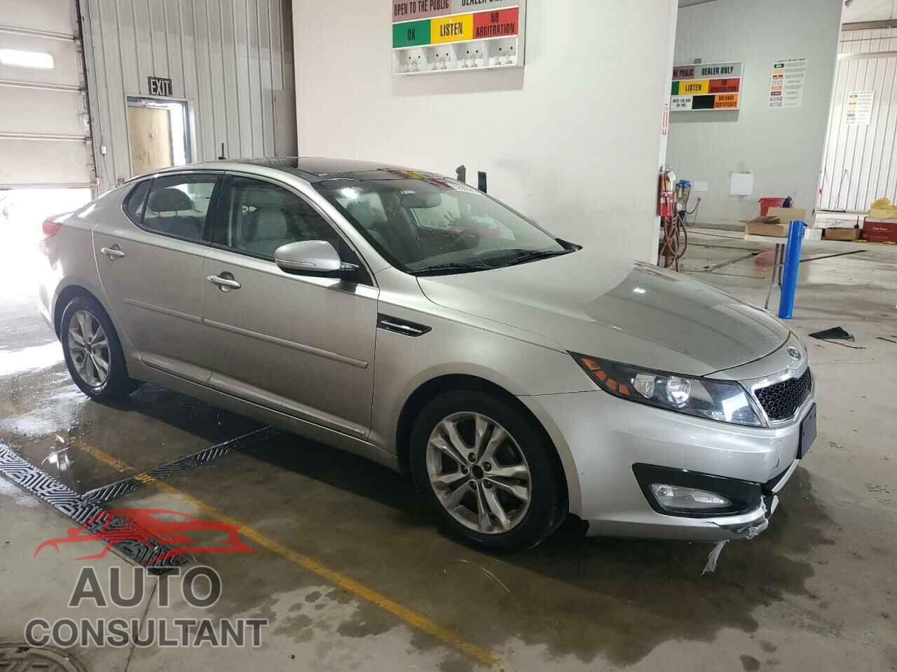 KIA OPTIMA 2011 - KNAGN4A73B5168902