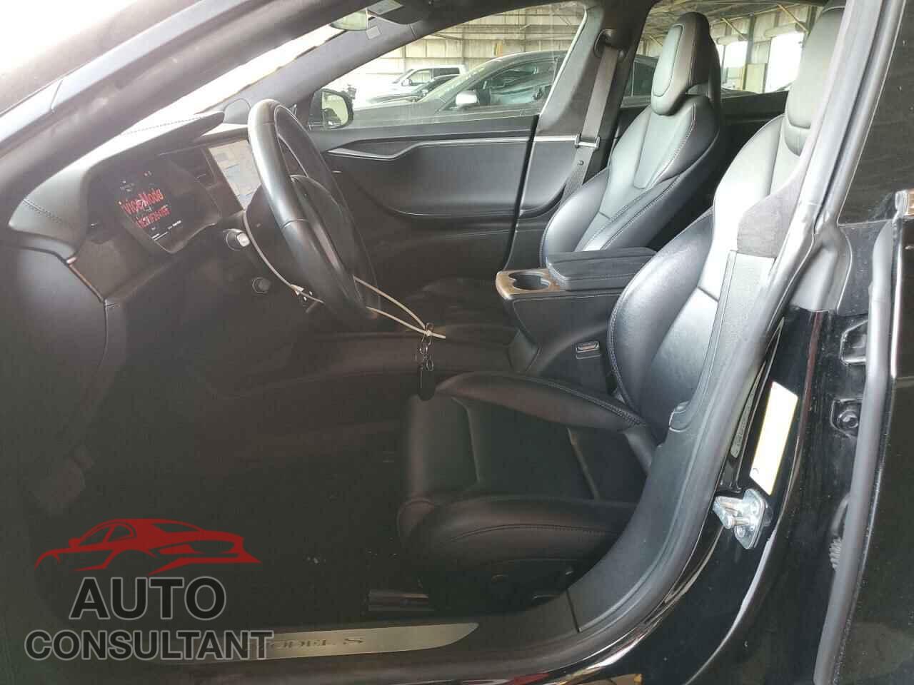 TESLA MODEL S 2018 - 5YJSA1E27JF264759