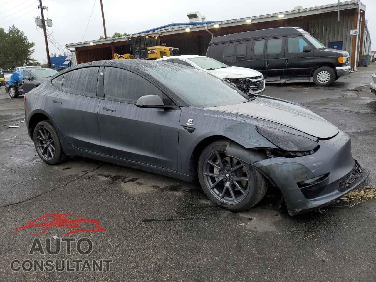 TESLA MODEL 3 2023 - 5YJ3E1EB0PF686552