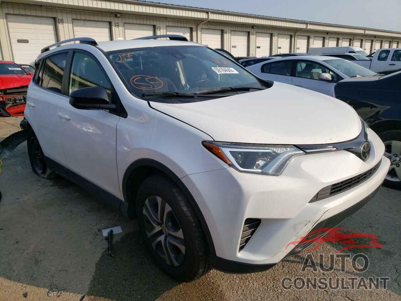 TOYOTA RAV4 2017 - JTMBFREV1HJ704214