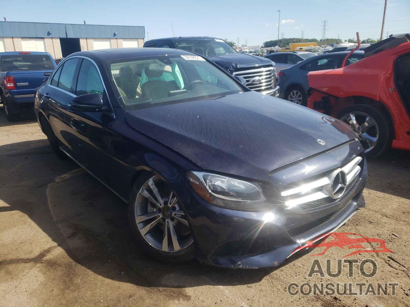 MERCEDES-BENZ C-CLASS 2018 - 55SWF4KB4JU282305