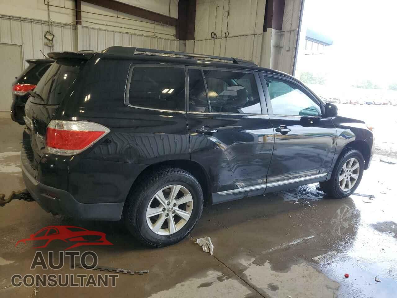 TOYOTA HIGHLANDER 2012 - 5TDBK3EH7CS146285