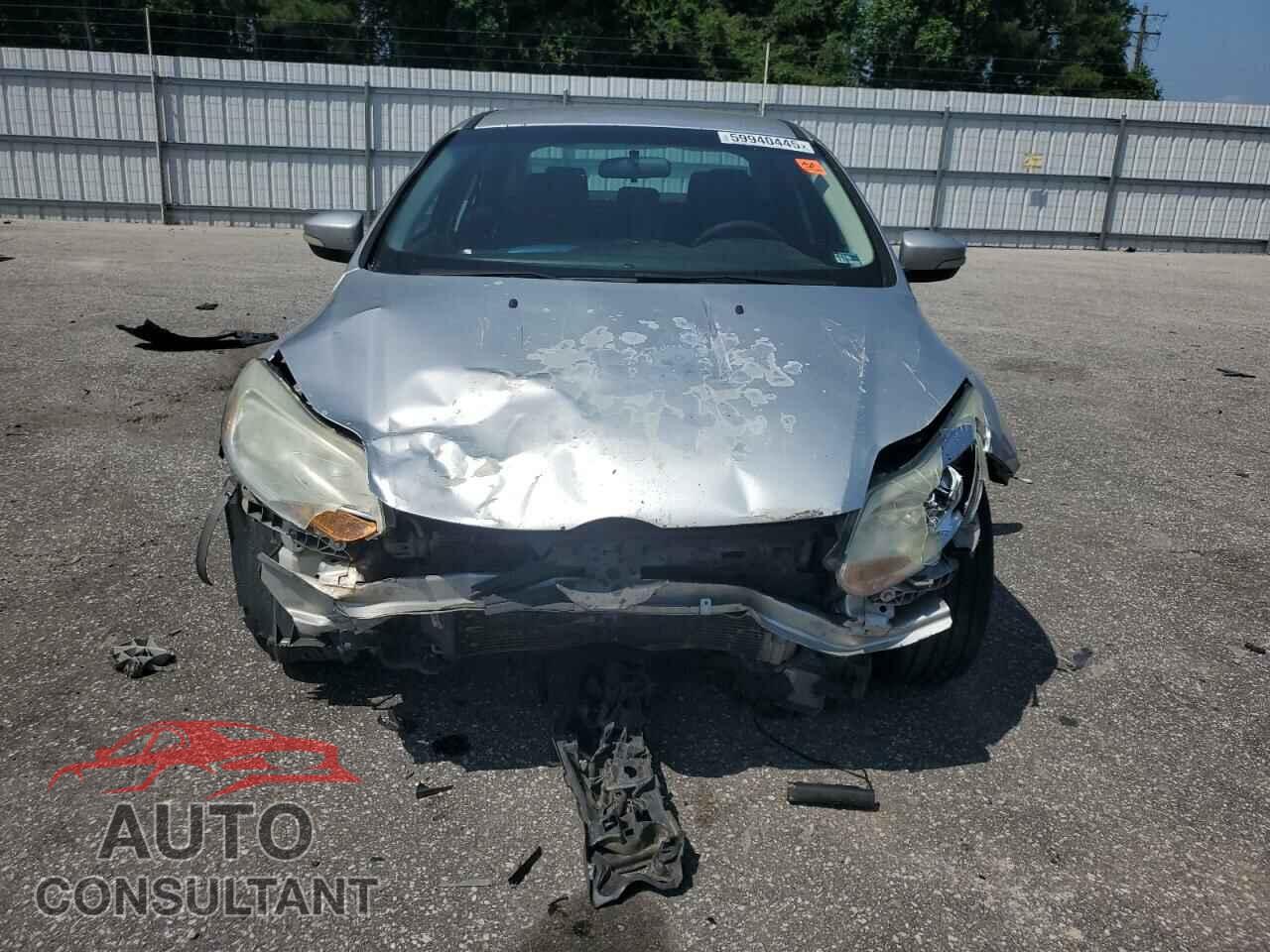 FORD FOCUS 2014 - 1FADP3F25EL178912