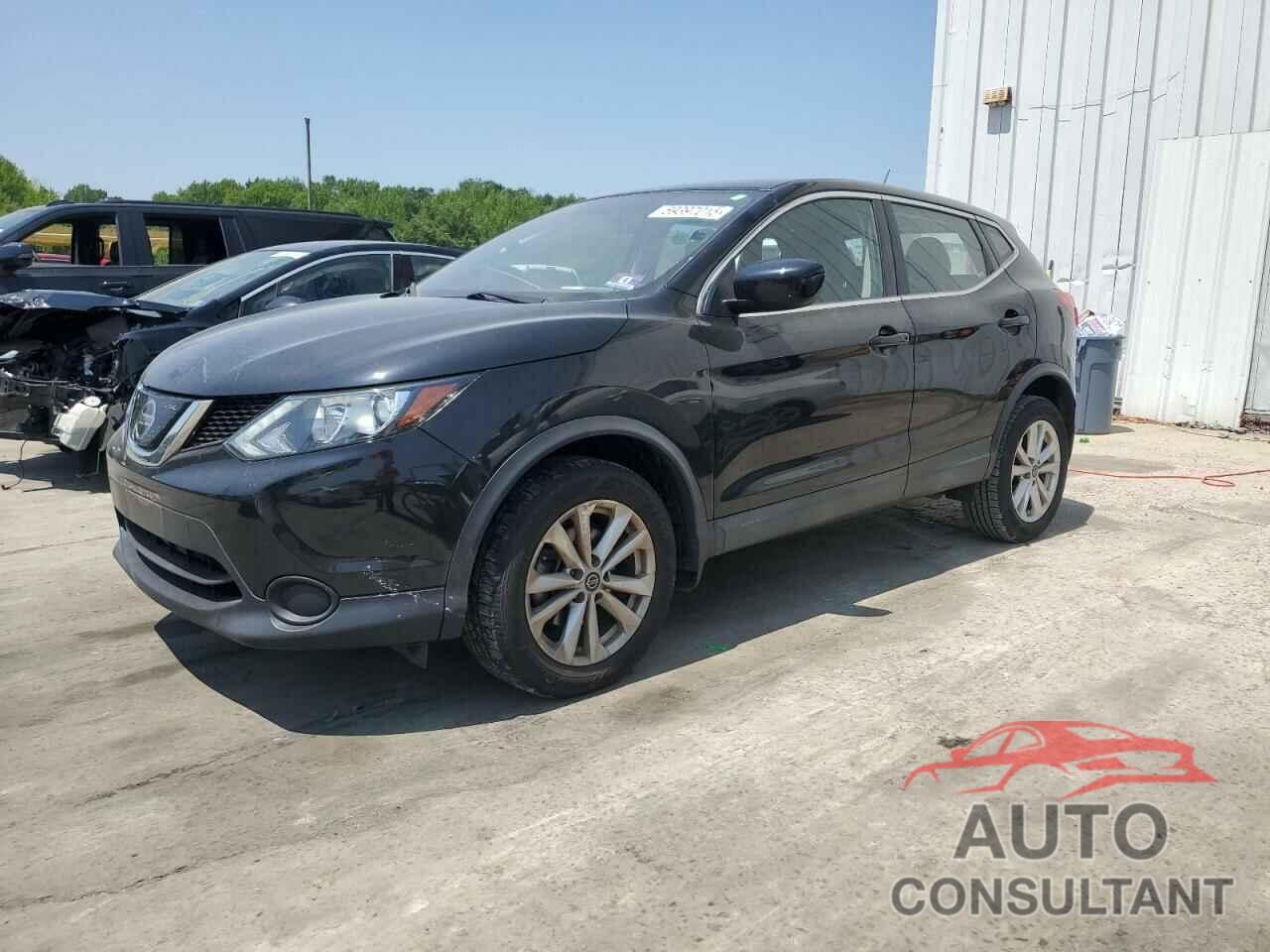 NISSAN ROGUE 2019 - JN1BJ1CR8KW325634