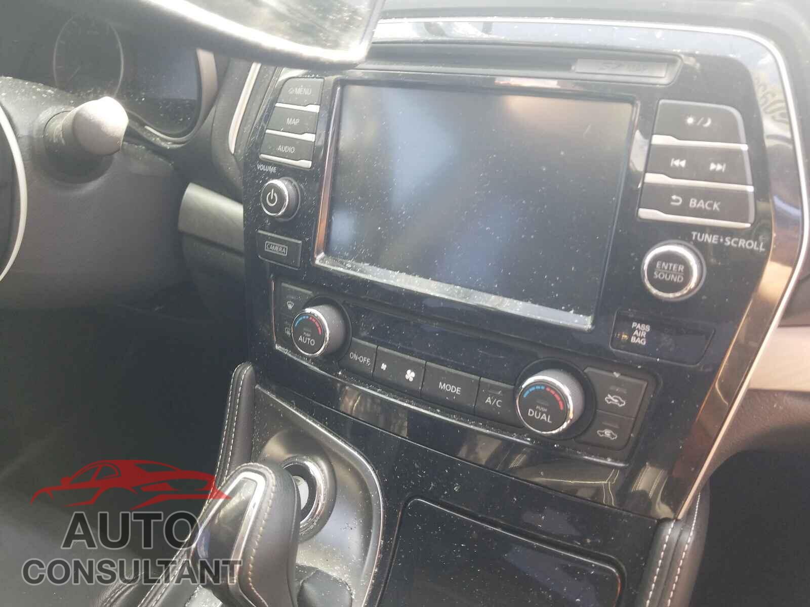 NISSAN MAXIMA 2017 - 1N4AA6AP6HC408261