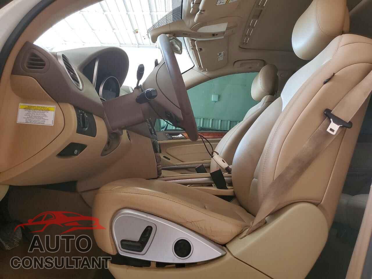 MERCEDES-BENZ M-CLASS 2009 - 4JGBB86EX9A524800