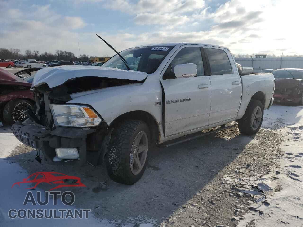 DODGE RAM 1500 2012 - 1C6RD7MT2CS111285