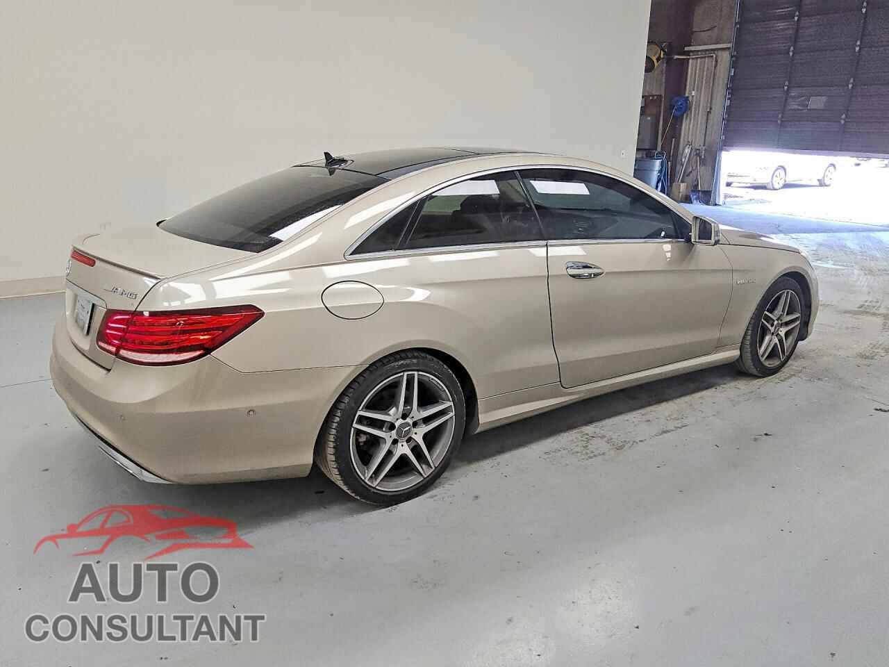 MERCEDES-BENZ E-CLASS 2014 - WDDKJ7DB8EF263793