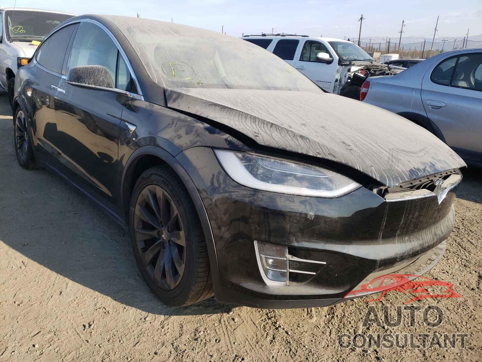 TESLA MODEL X 2018 - 5YJXCDE26JF136269