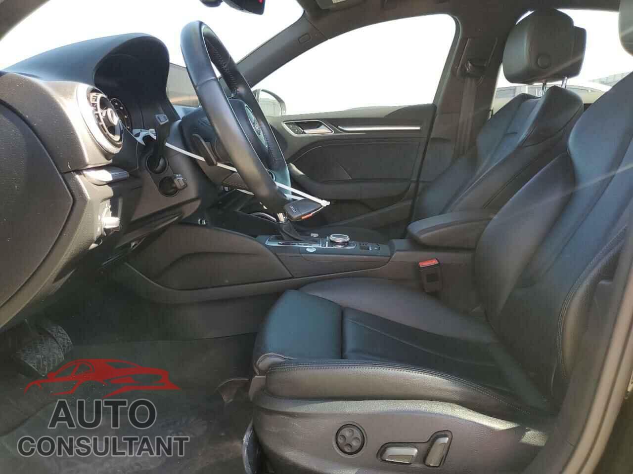 AUDI A3 2017 - WAUK8GFF4H1010717