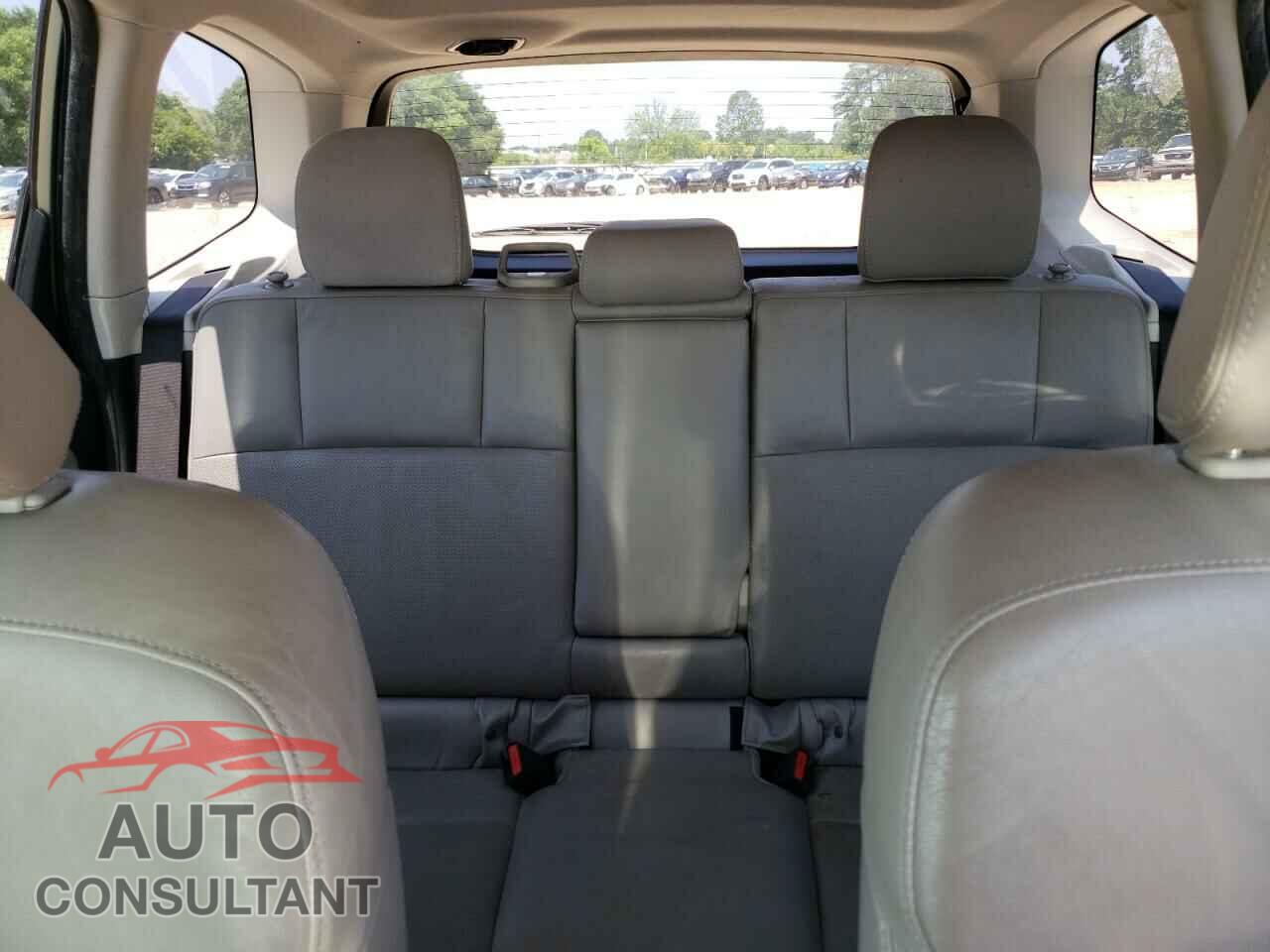 SUBARU FORESTER 2014 - JF2SJAMC4EH404204