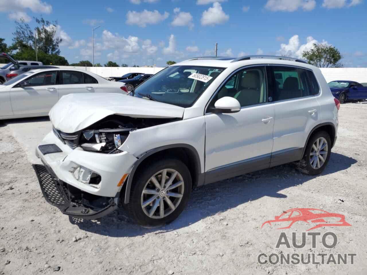VOLKSWAGEN TIGUAN 2017 - WVGRV7AX8HK003706