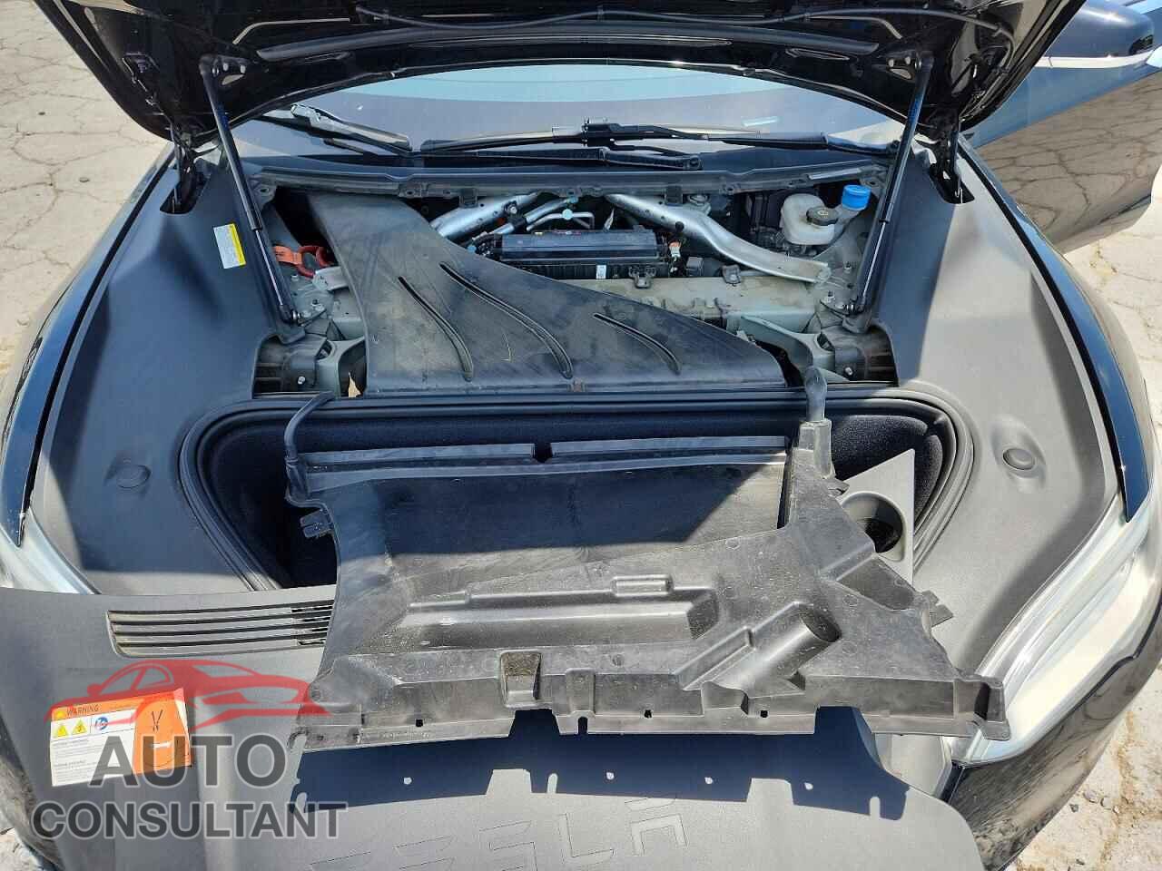 TESLA MODEL S 2017 - 5YJSA1E13HF185476