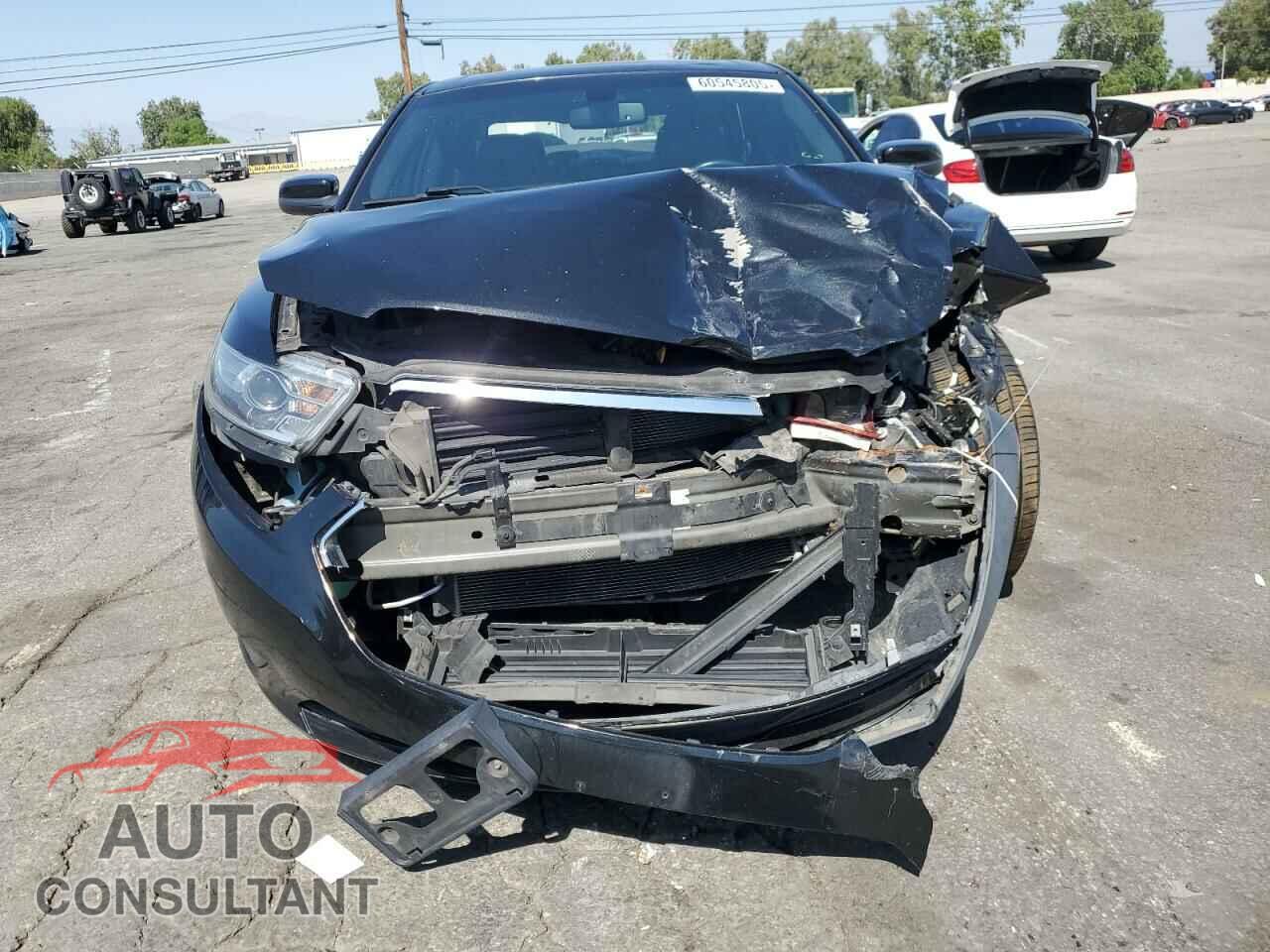 FORD TAURUS 2015 - 1FAHP2E86FG130511