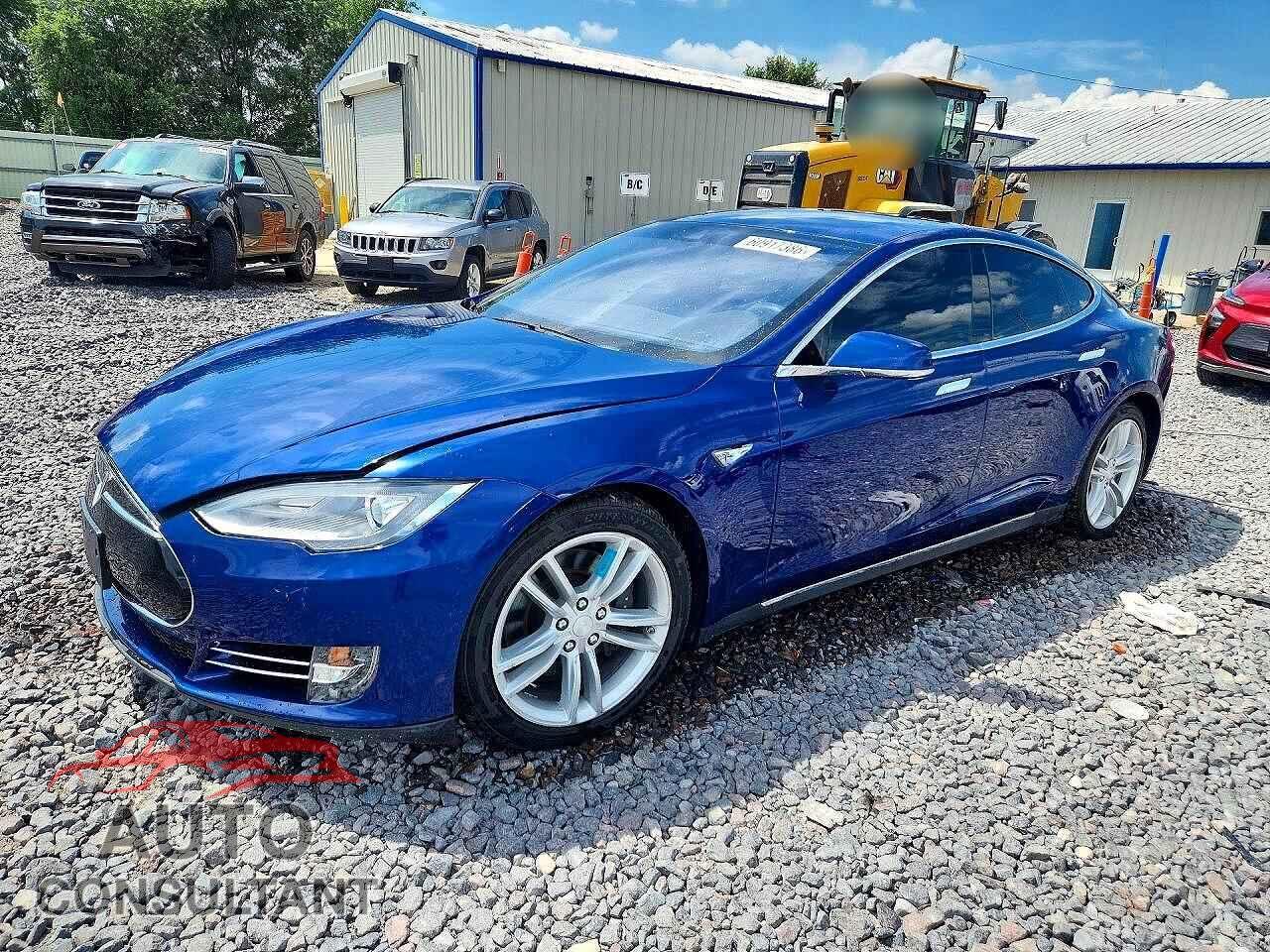 TESLA MODEL S 2015 - 5YJSA1E29FF112327