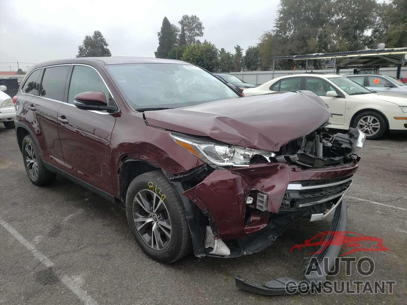 TOYOTA HIGHLANDER 2019 - 5TDZZRFH9KS370409