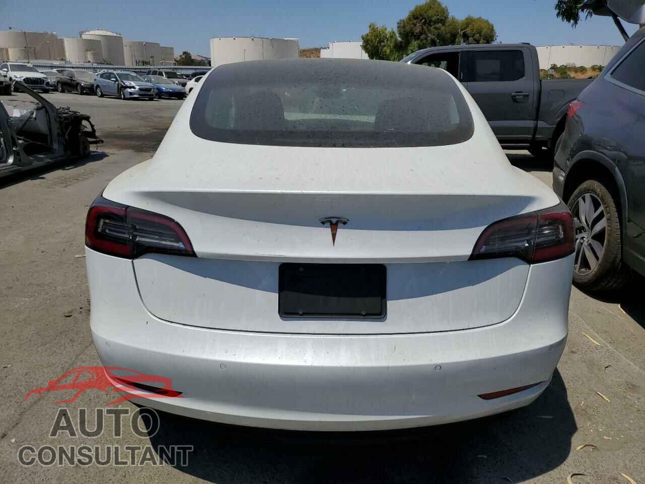 TESLA MODEL 3 2019 - 5YJ3E1EA1KF434504