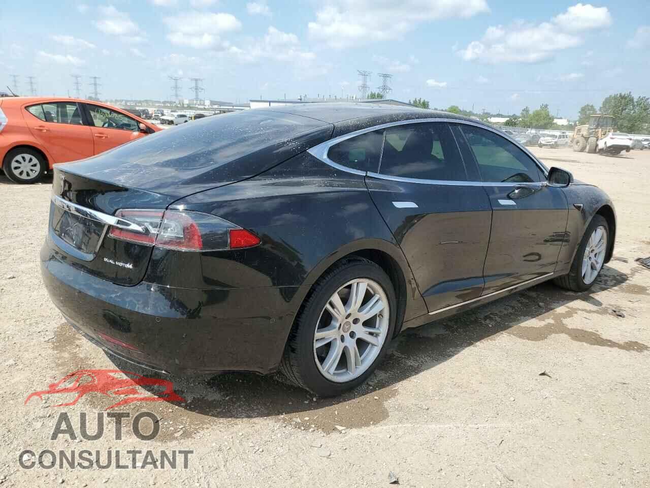 TESLA MODEL S 2021 - 5YJSA1E2XMF426999