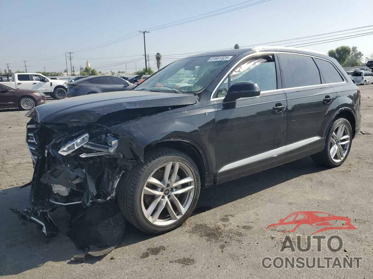 AUDI Q7 2017 - WA1VAAF70HD046522